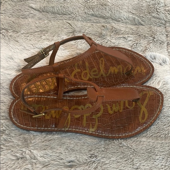 Brown Crocodile-Embossed Sandals - Picture 3 of 3